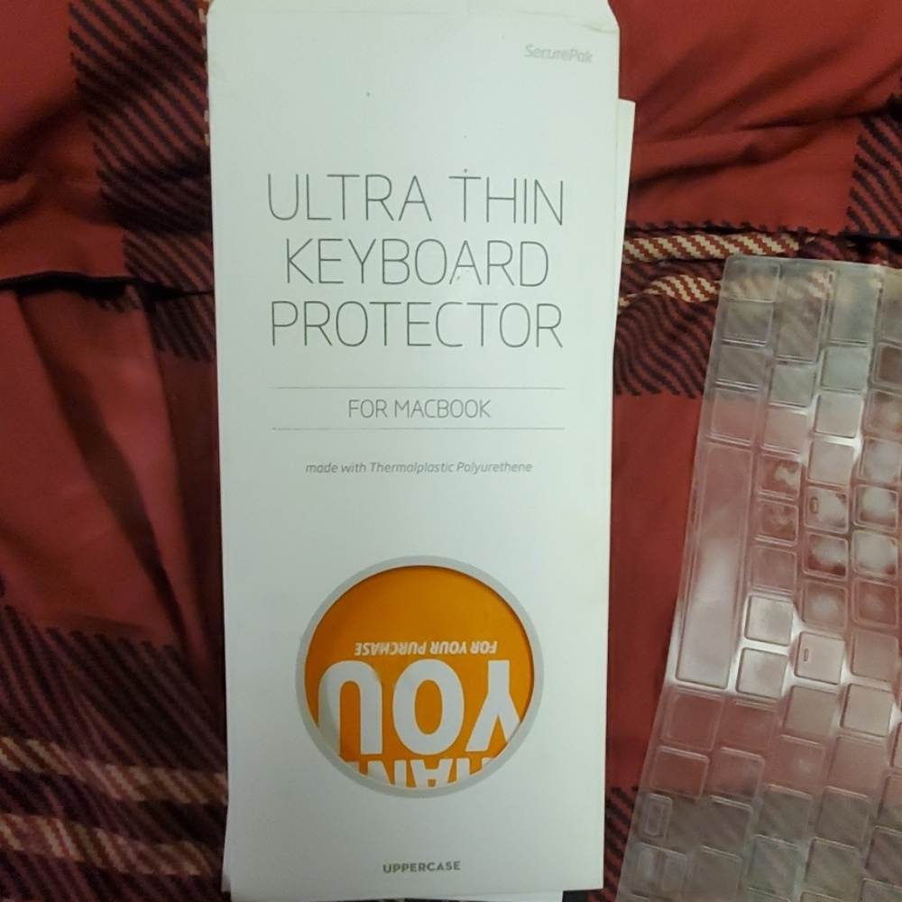 MacBook Keyboard Protector - Picture 2 of 5